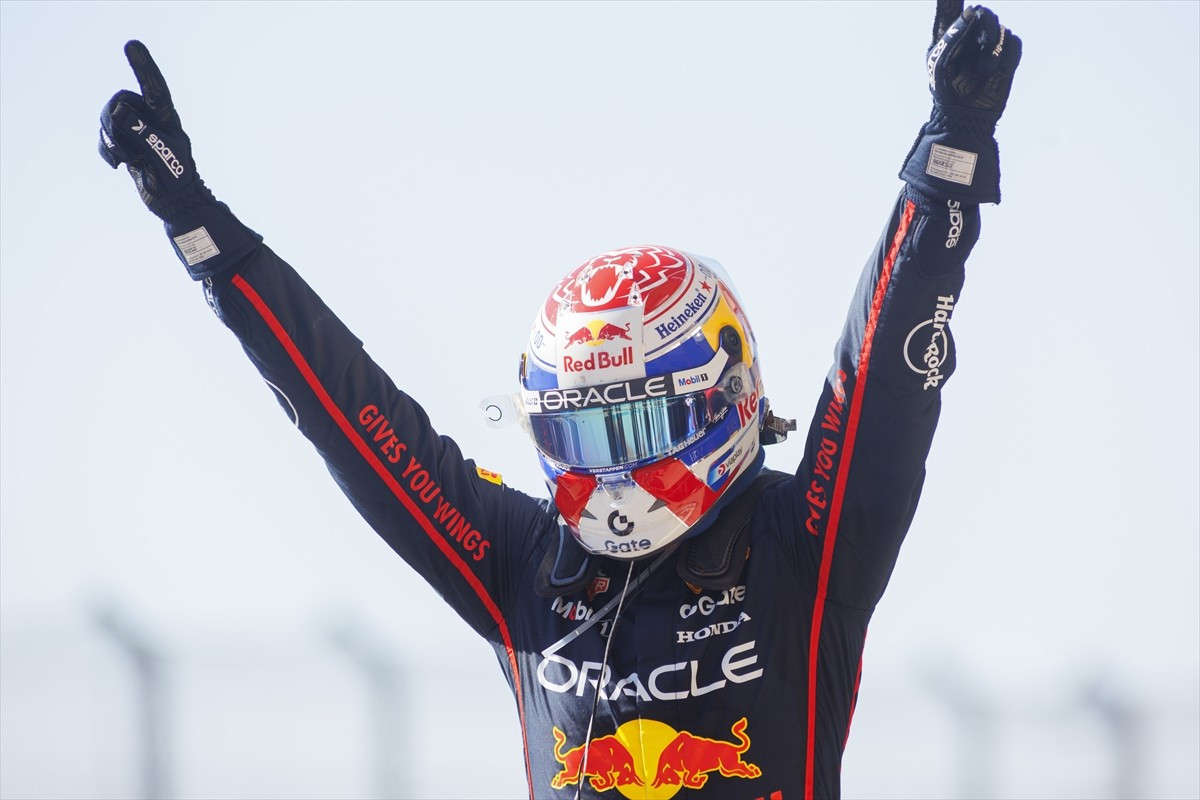 Formula 1 Dünya Şampiyonası'nda sezonun 19. etabı ABD Grand Prix'sini, Red Bull'un Hollandalı...