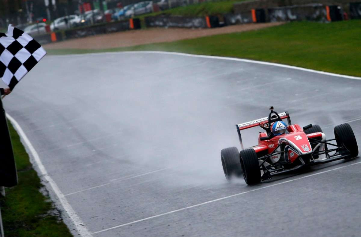 Formula 1 yarışları bu hafta yok mu