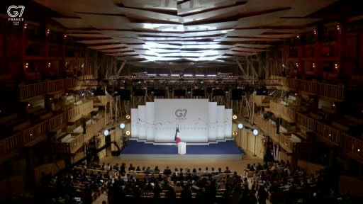 Fransa Cumhurbaşkanı Emmanuel Macron, ABD ile İran arasında varılan anlaşmaya destek vererek, "Bu...