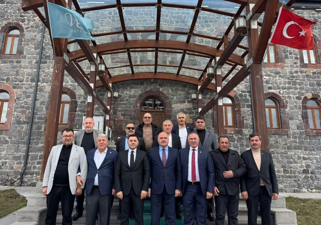 FUAT ARSLAN, KARS İL GENEL MECLİS BAŞKANI SEÇİLDİ(KARS-İHA)