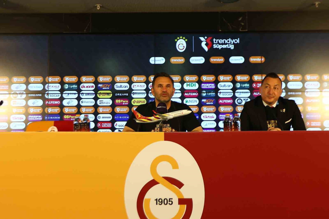 GALATASARAY TEKNİK DİREKTÖRÜ OKAN BURUK, ÇOK UZUN BİR SEZON GEÇİRDİKLERİNİ BELİRTEREK...