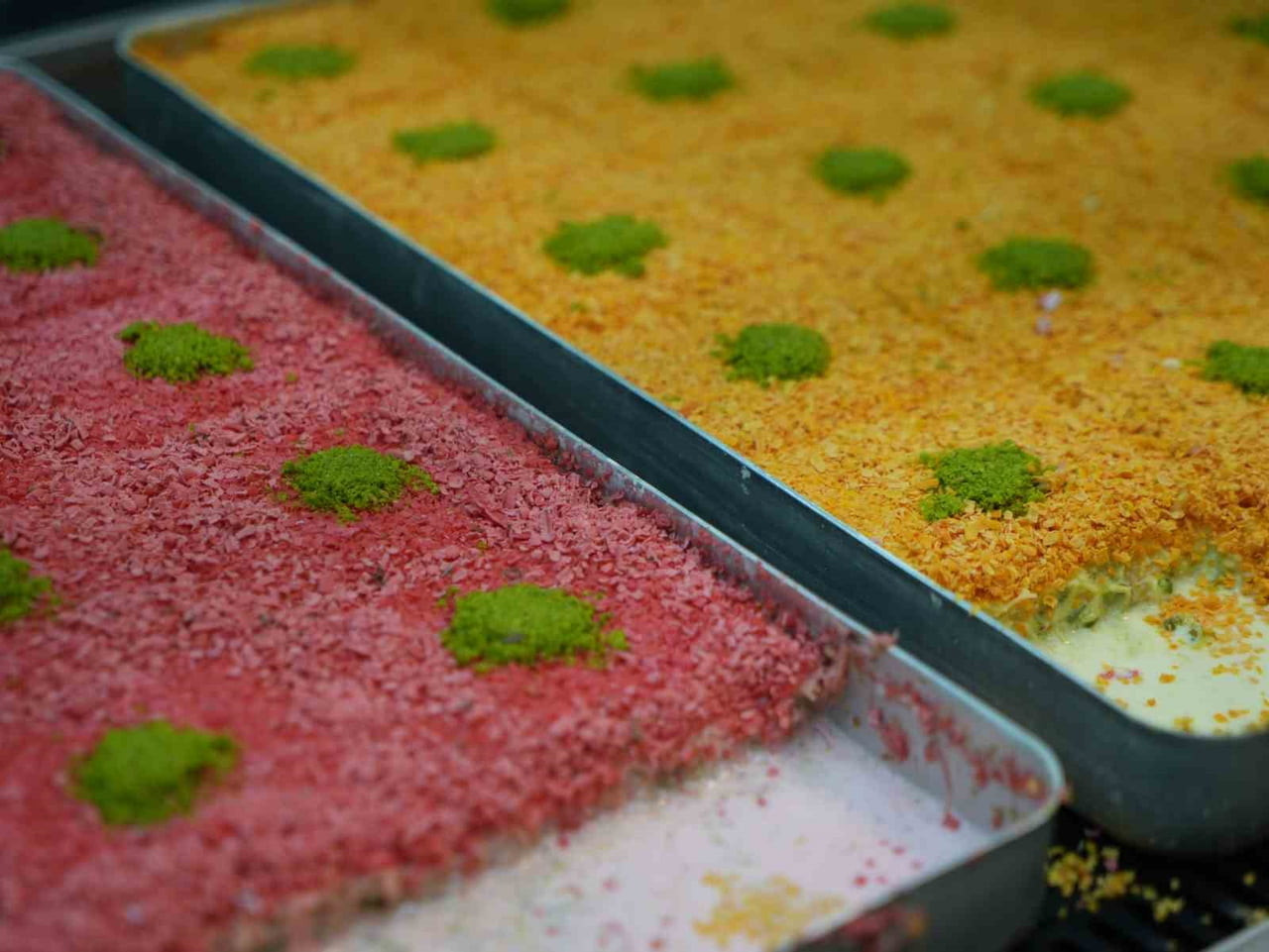 GASTRONOMİ KENTİ GAZİANTEP'TE, TATLI USTALARI GELENEKSEL LEZZETLERİ MODERN YORUMLARLA BULUŞTURMAYA...