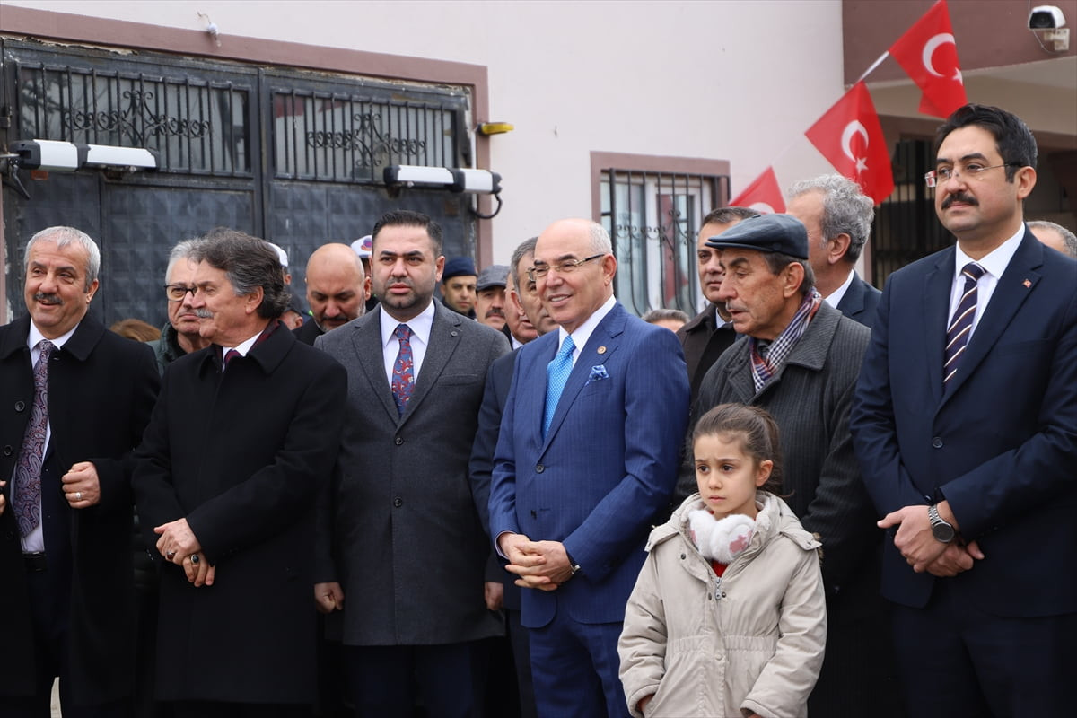 Gazi Mustafa Kemal Atatürk'ün Ankara'ya gelişinin 106. yıl dönümü Bala ilçesinde törenle kutlandı....