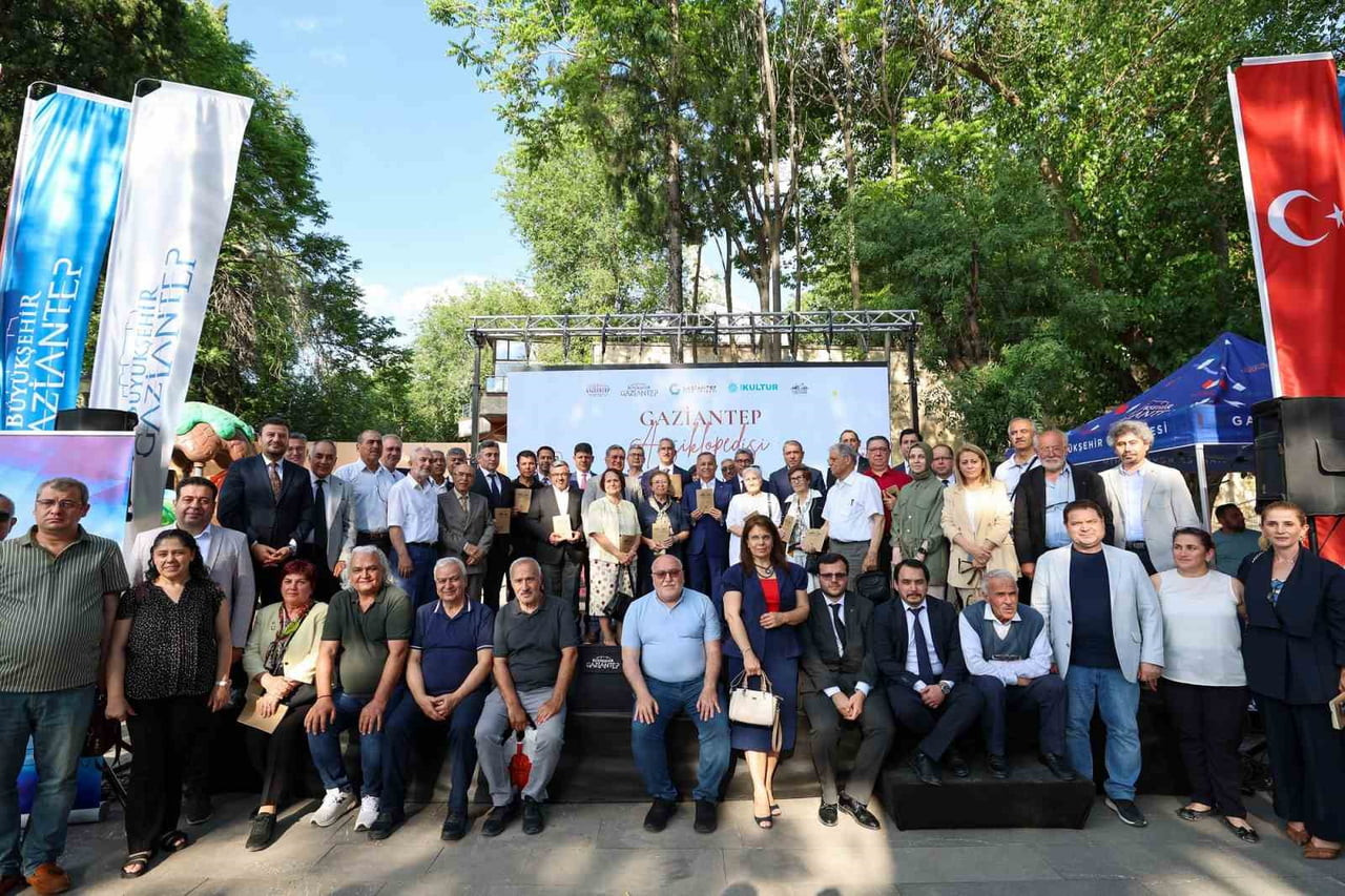 GAZİANTEP BÜYÜKŞEHİR BELEDİYESİ, GAZİANTEP VALİLİĞİ, GAZİANTEP KENT KONSEYİ VE GBB KÜLTÜR A.Ş. İŞ...