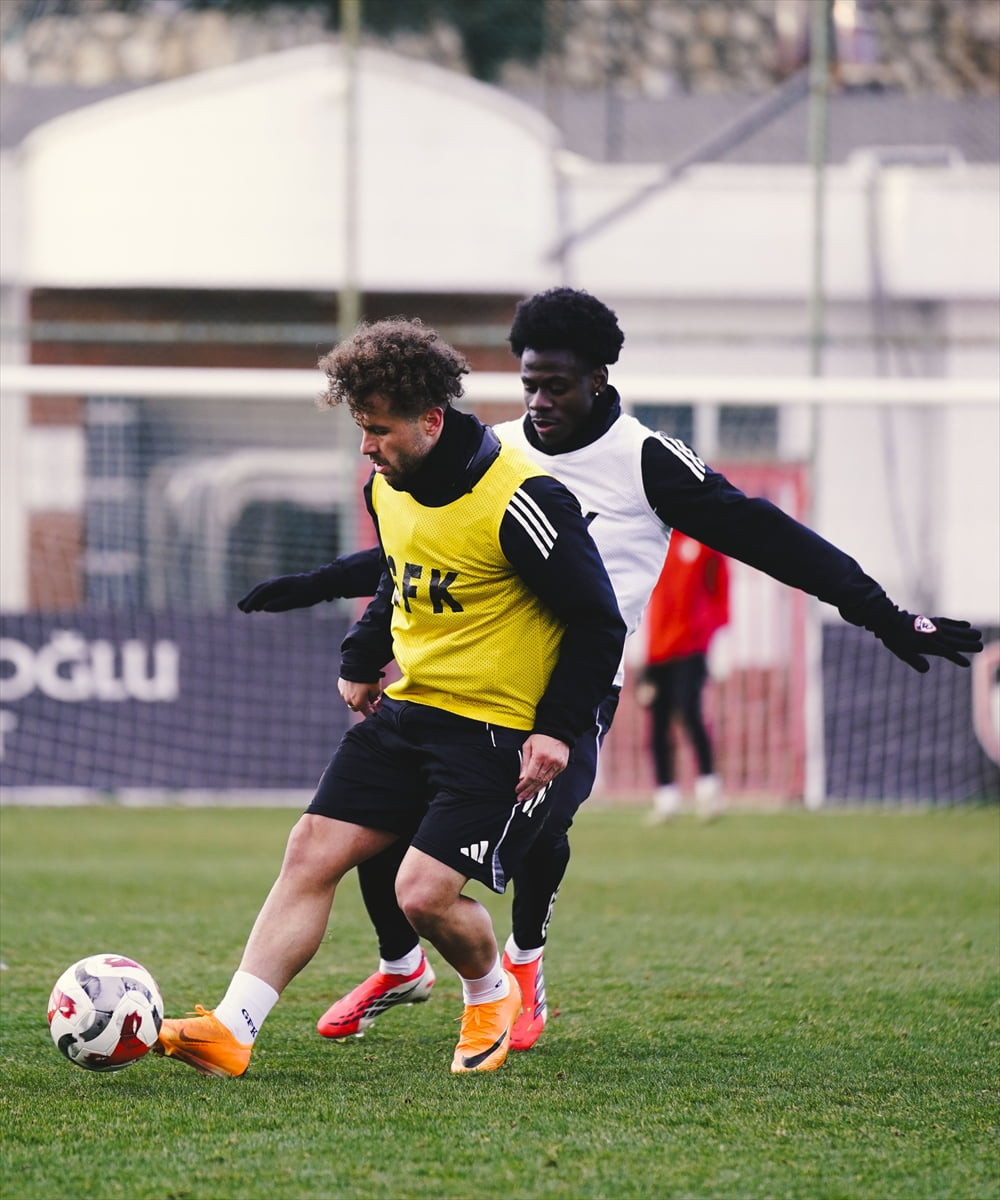 Gaziantep FK, Trendyol Süper Lig’in 24. haftasında 1 Mart Pazar günü deplasmanda karşılaşacağı...