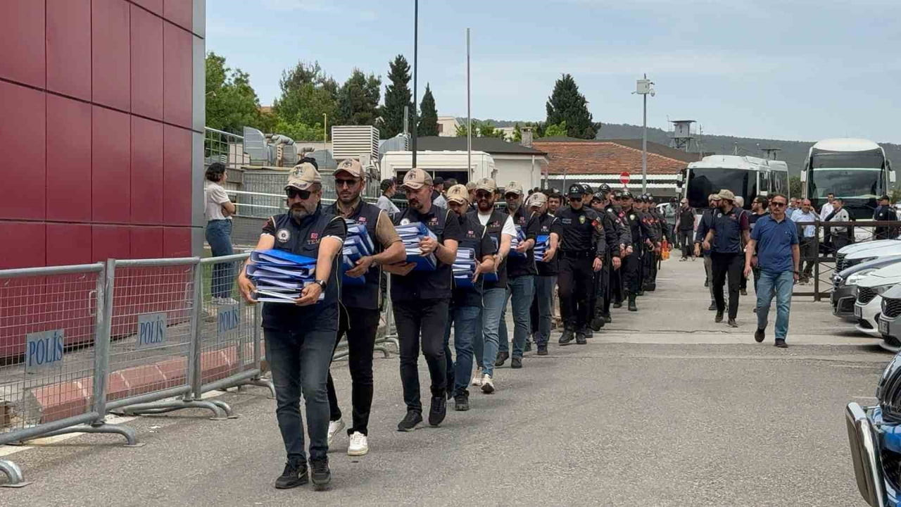 GAZİANTEP MERKEZLİ 47 İLDE DÜZENLENEN FETÖ OPERASYONUNDA TUTUKLANAN 77 SANIK HAKİM KARŞISINA...