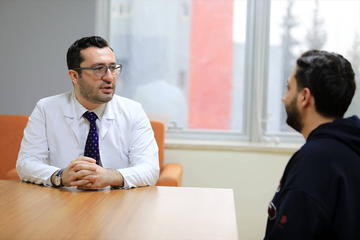 Gaziantep Üniversitesi (GAÜN) Öğretim Üyesi, Çocuk ve Ergen Psikiyatrisi Uzmanı Doç. Dr. Mehmet...