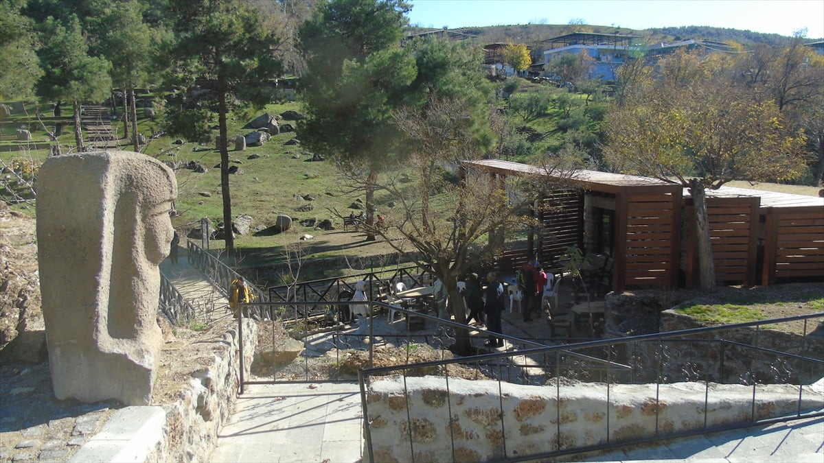 Gaziantep'in İslahiye ilçesinde bulunan UNESCO Dünya Kültürel ve Doğal Mirası Geçici Listesi'nde...