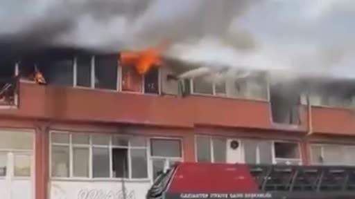 Gaziantep'te ayakkabı imalathanesinde korkutan yangın
