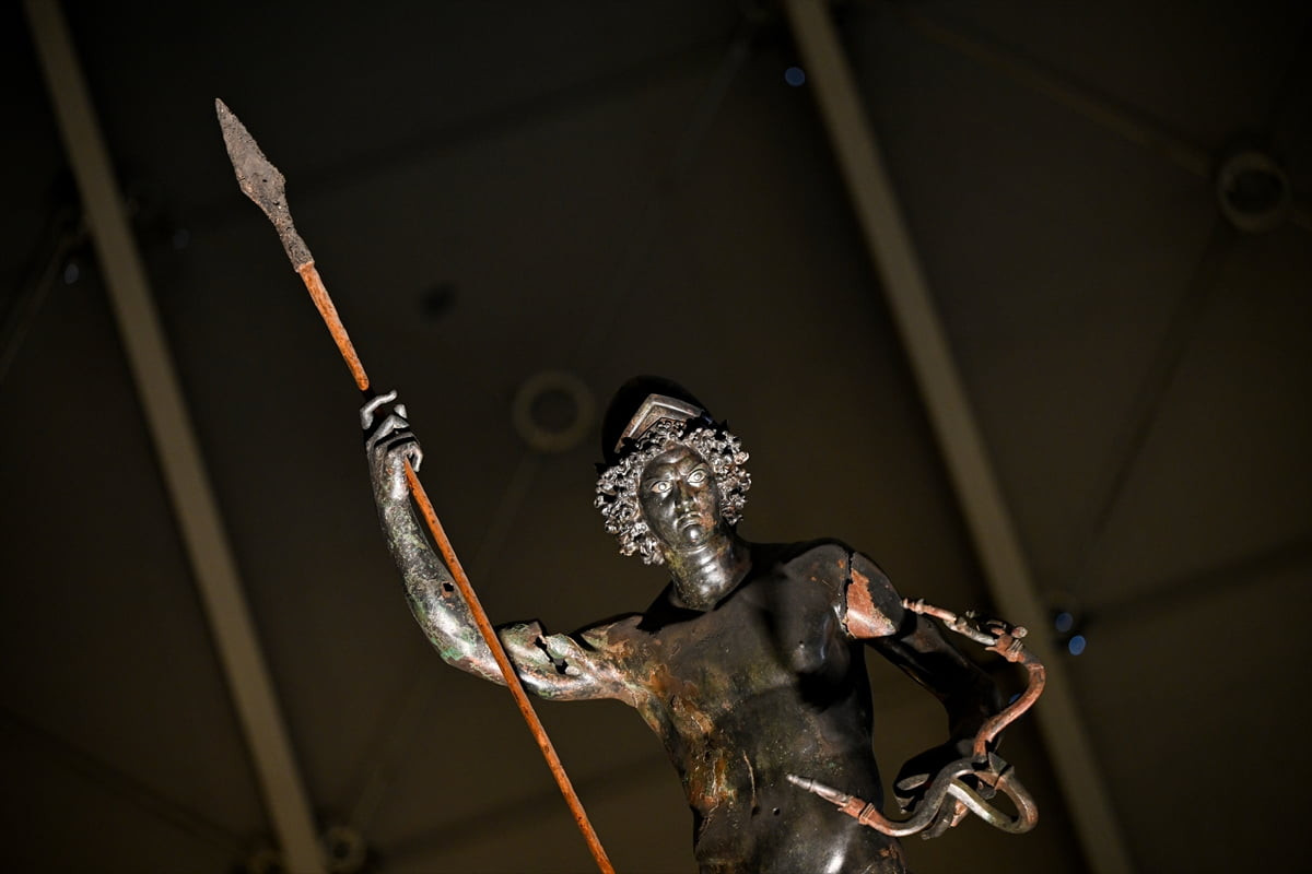 Gaziantep'te bulunan Zeugma Mozaik Müzesi'nin önemli eserleri arasında yer alan, bereketi ve gücü...