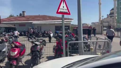 Gaziantep'te cezaevi önünde silahlı saldırı: 2 yaralı