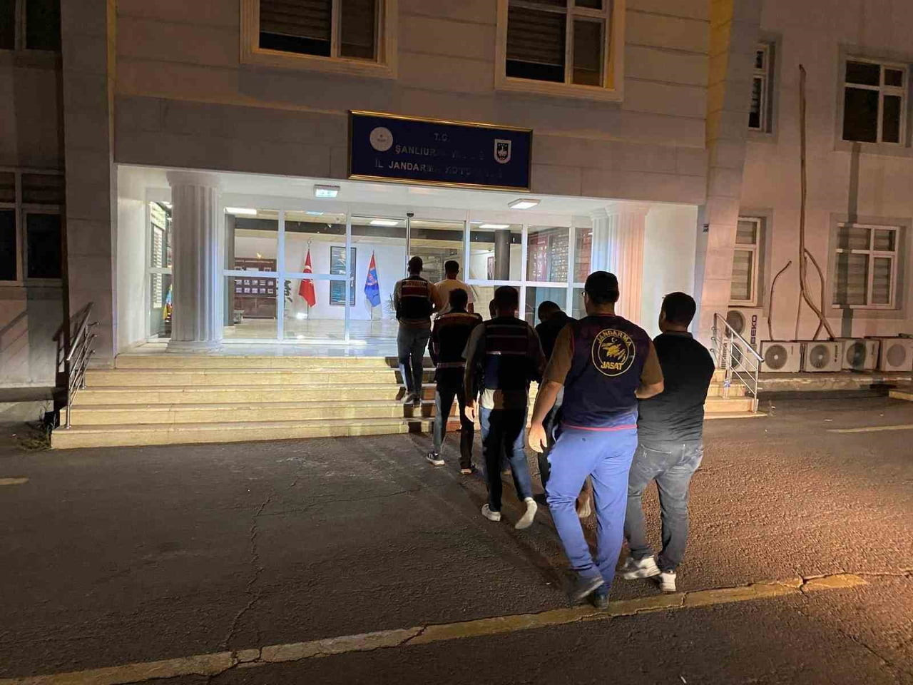 GAZİANTEP'TEKİ DOLANDIRICILIK OLAYINA İLİŞKİN 4 ŞÜPHELİ GÖZALTINA ALINDI