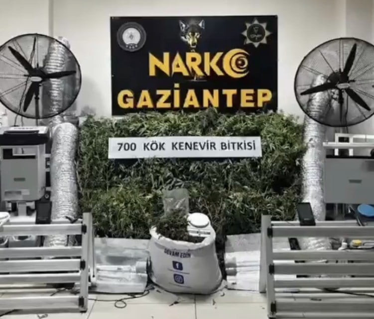 GAZİANTEP’TE İŞ YERİ GÖRÜNÜMLÜ UYUŞTURUCU İMALATHANESİNE BASKIN