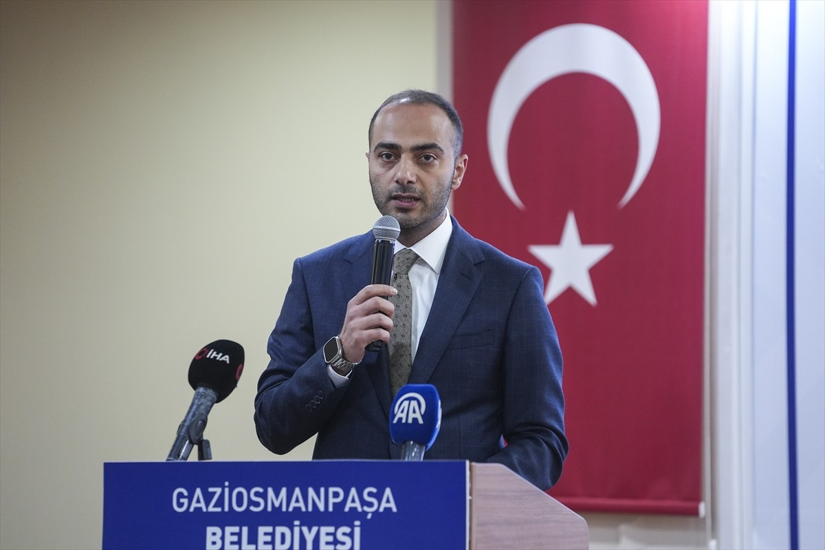 Gaziosmanpaşa'da hayata geçirilen İstanbul Vadi Evleri 1. Kısım Kentsel Dönüşüm Projesi'nin ikinci...