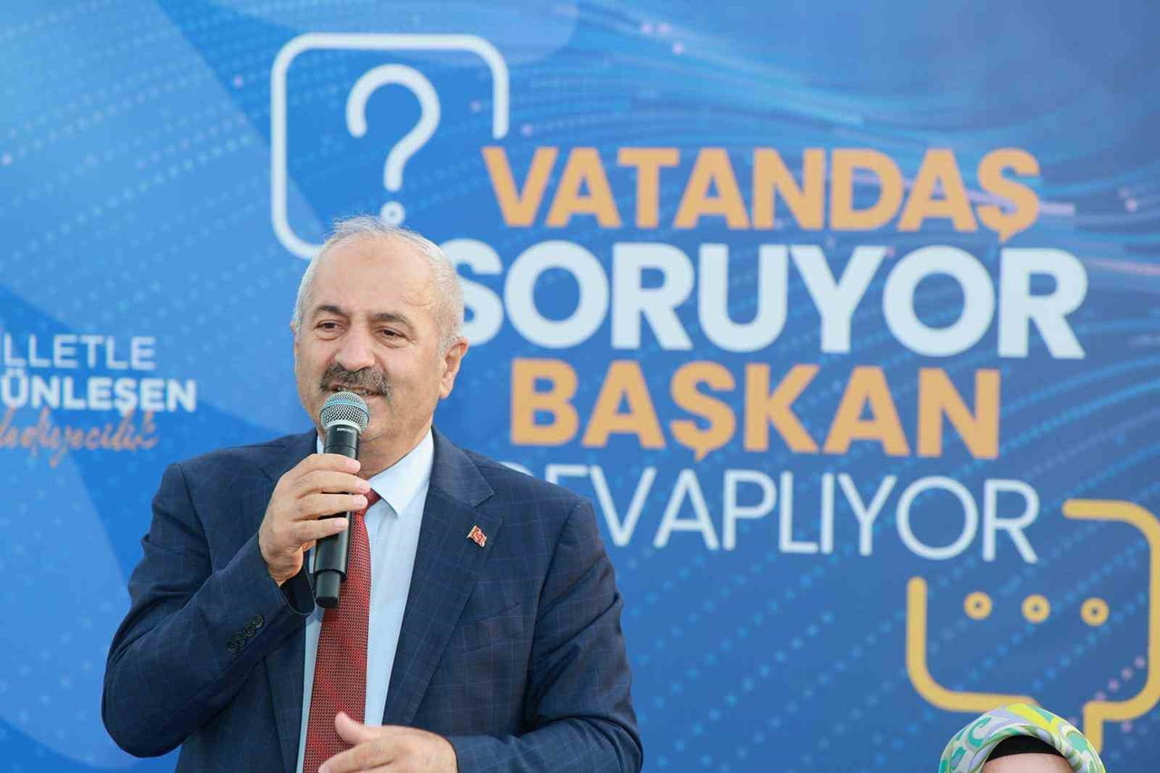 GEBZE BELEDİYE BAŞKANI ZİNNUR BÜYÜKGÖZ