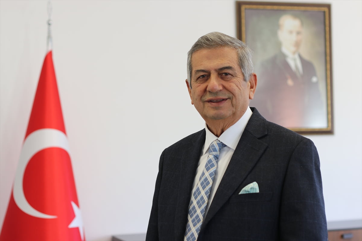 Geçen yıl 3,2 milyar dolar ihracata imza atan Ege Serbest Bölgesi, ihracatta ilk kez 3 milyar...