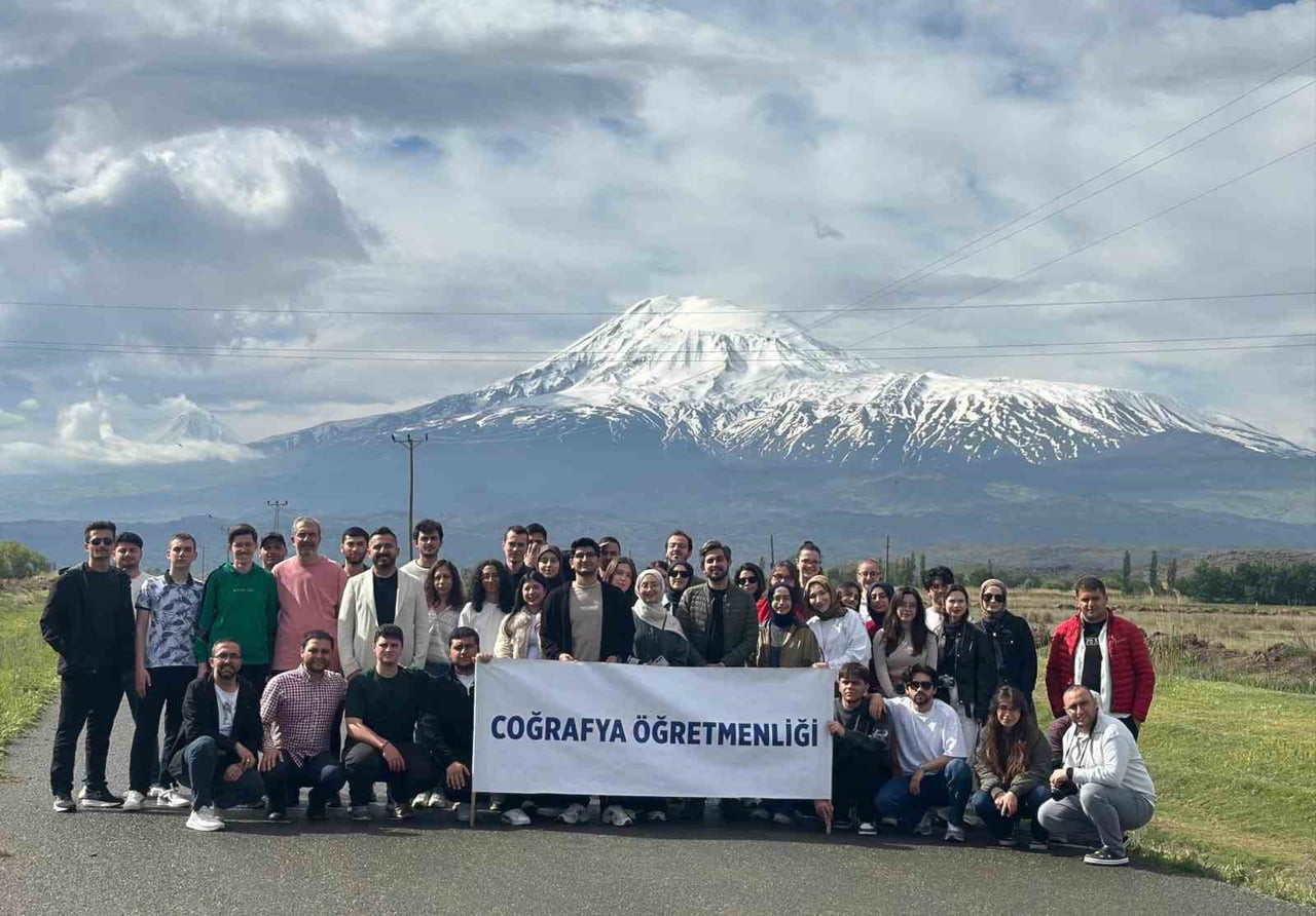 GELECEĞİN COĞRAFYA ÖĞRETMENLERİNDEN KUZEYDOĞU ANADOLU’DA SAHA ARAŞTIRMASI