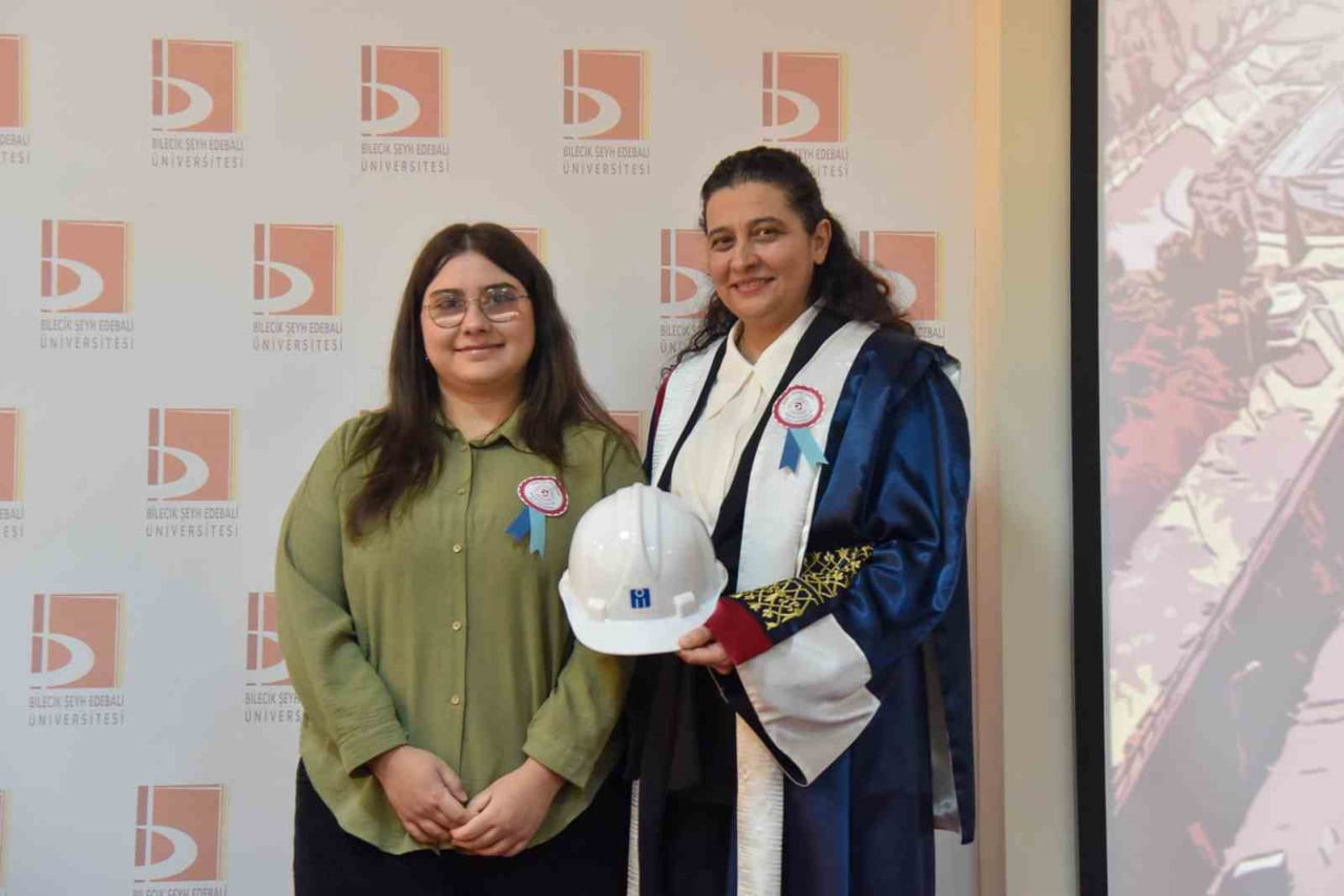 GELECEĞİN MÜHENDİSLERİ İLK BARETLERİNİ TAKTI