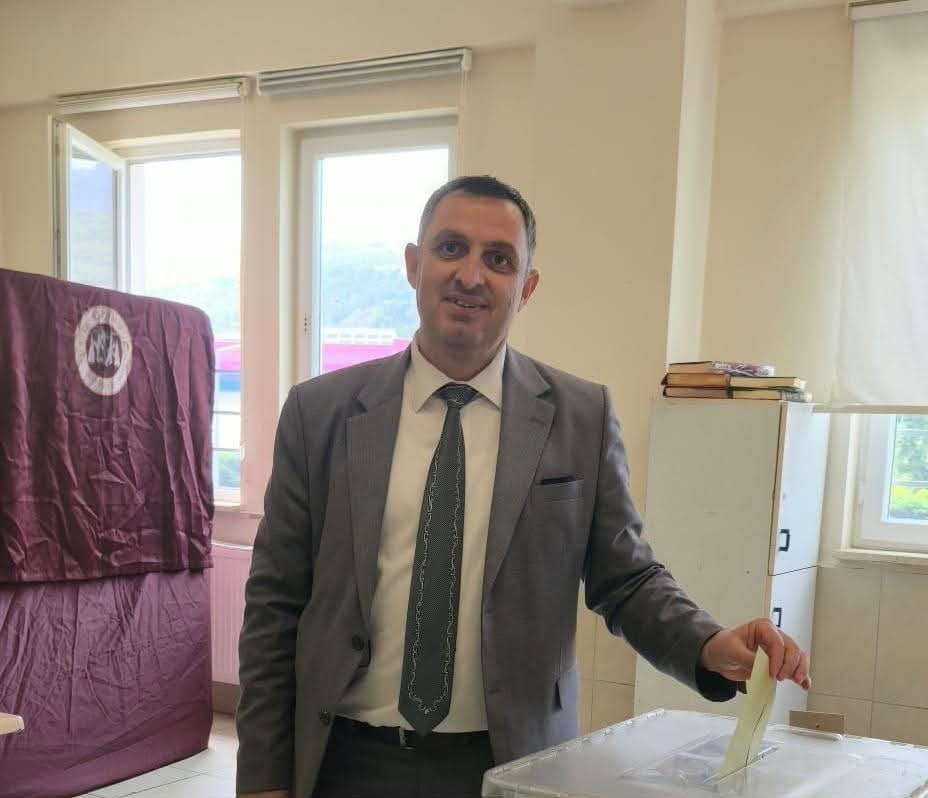 GEMLİK'İN DOKTOR ZİYA KAYA MAHALLESİ'NDE, GEÇTİĞİMİZ YIL HAYATINI KAYBEDEN MAHALLE MUHTARI ENVER...