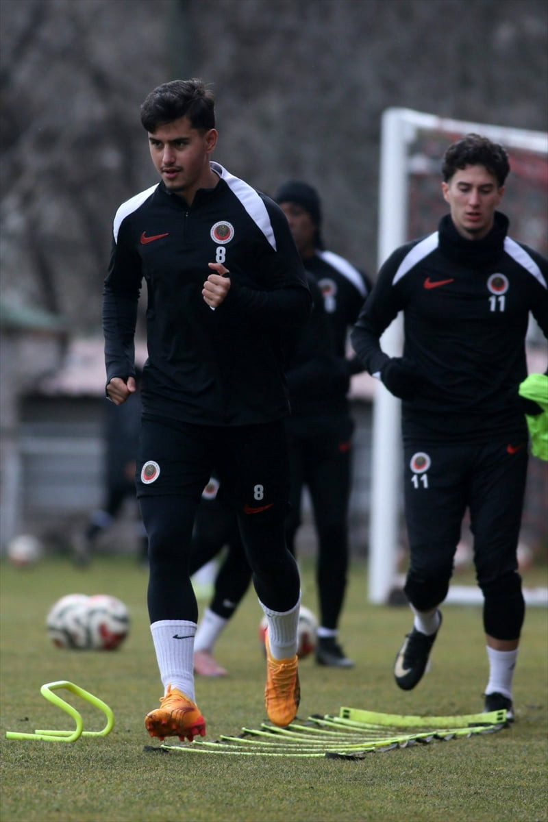 Gençlerbirliği, Trendyol Süper Lig'in 21. haftasında 9 Şubat Pazartesi günü deplasmanda Fenerbahçe...