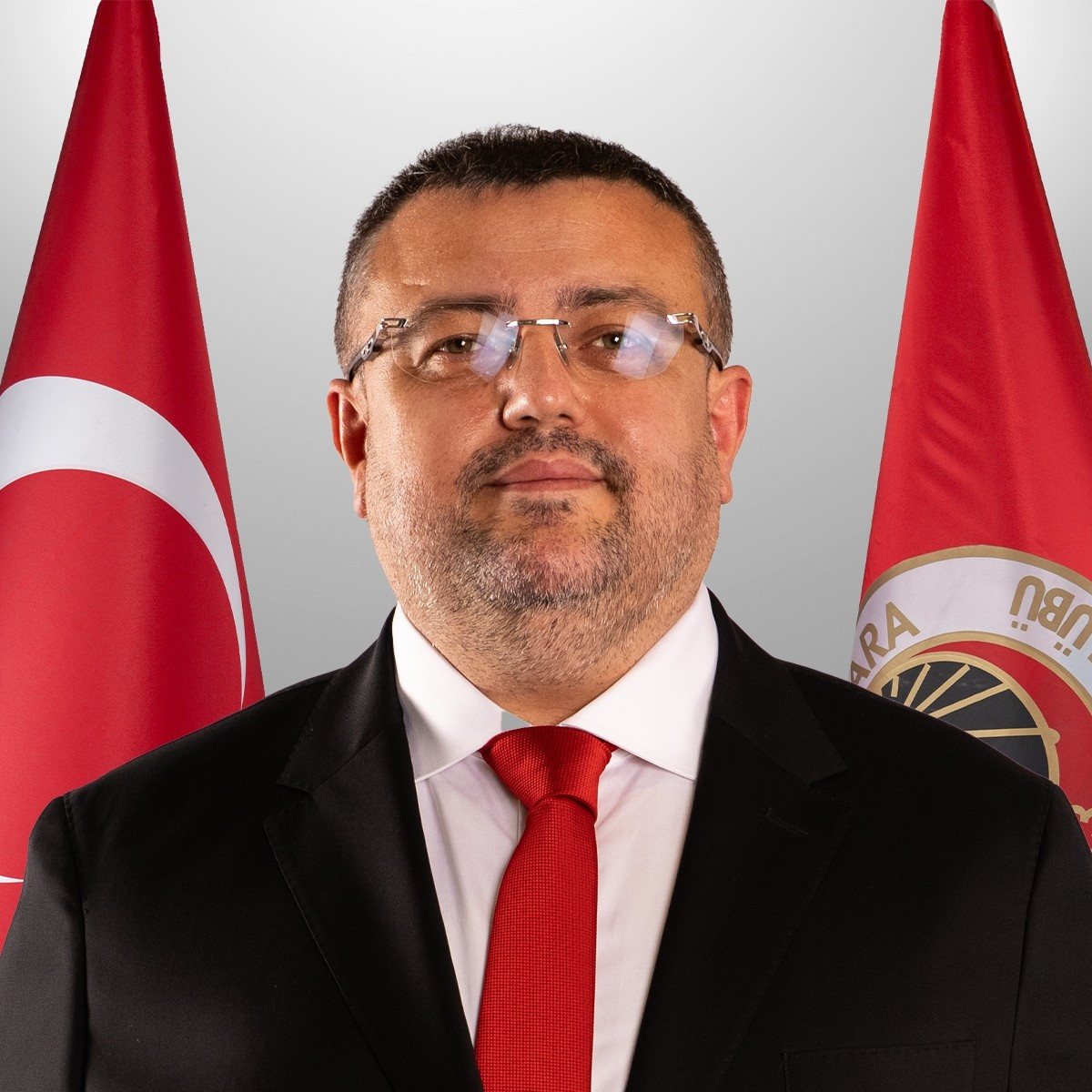 Gençlerbirliği'nde Osman Sungur'un istifasıyla boşalan başkanlık görevine, yönetim kurulunda...