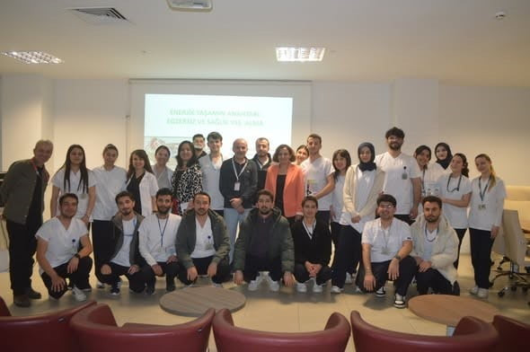 GENÇLERE SAĞLIKLI YAŞAM REÇETESİ "HAREKET ET, ENERJİK KAL!