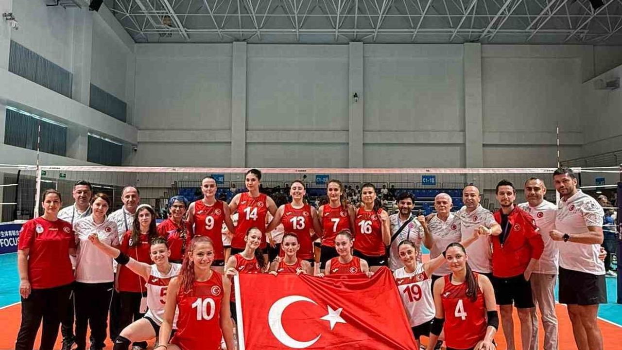 Gençlik ve spor bakanı bak: "yolunuz açık, başarılarınız daim olsun"