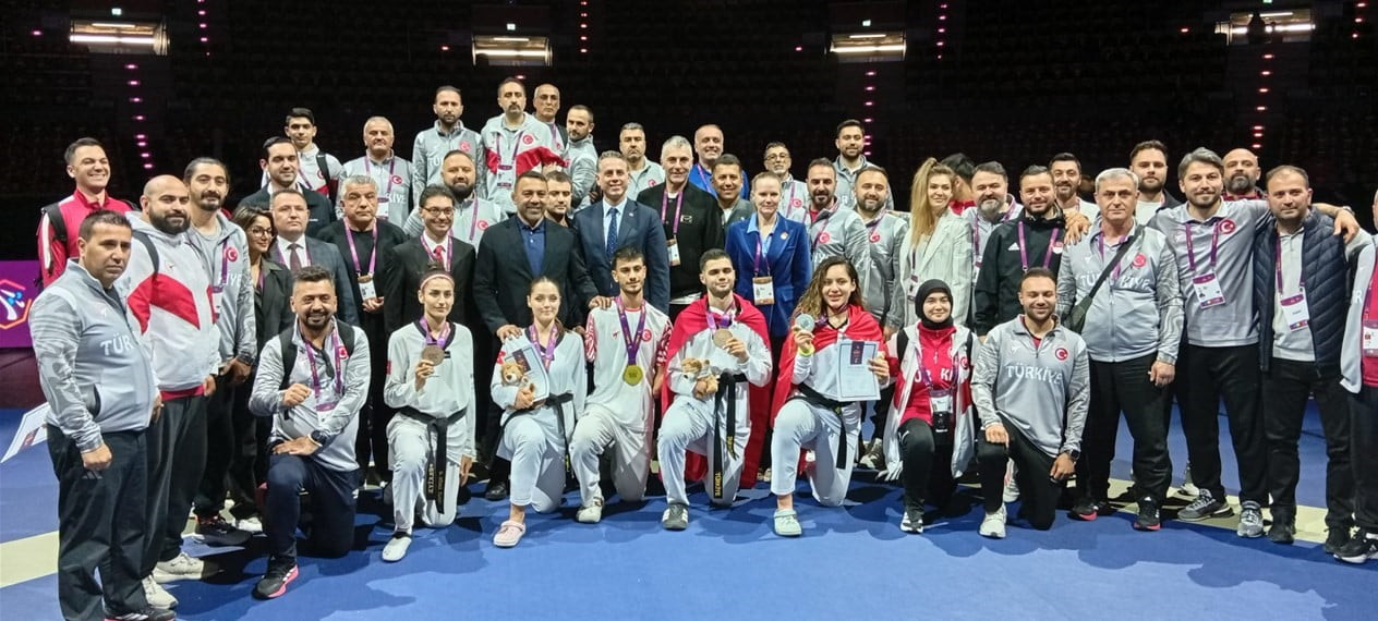GENÇLİK VE SPOR BAKANI OSMAN AŞKIN BAK, AVRUPA TAEKWONDO VE PARA TAEKWONDO ŞAMPİYONASI'NDA 22...