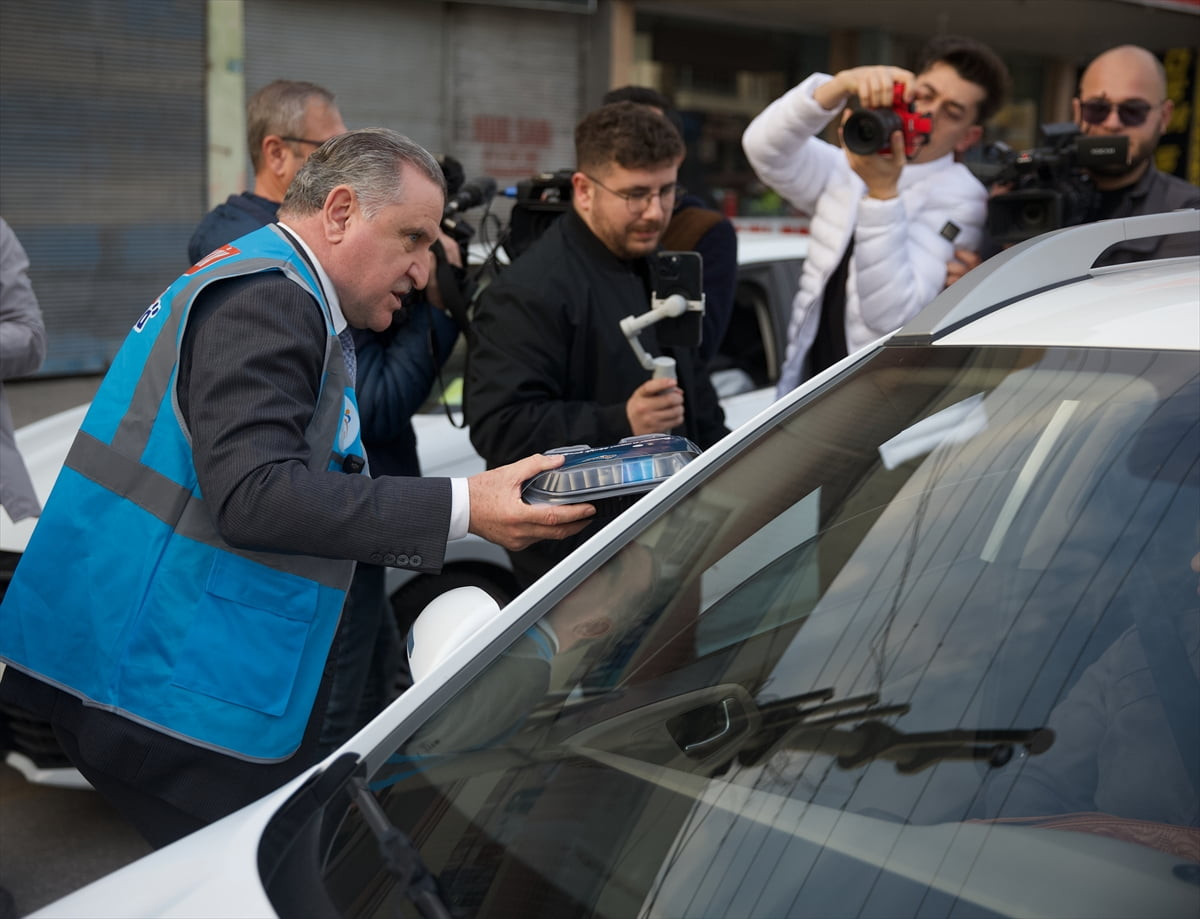 Gençlik ve Spor Bakanı Osman Aşkın Bak, Osmaniye'deki programları kapsamında AK Parti Osmaniye İl...