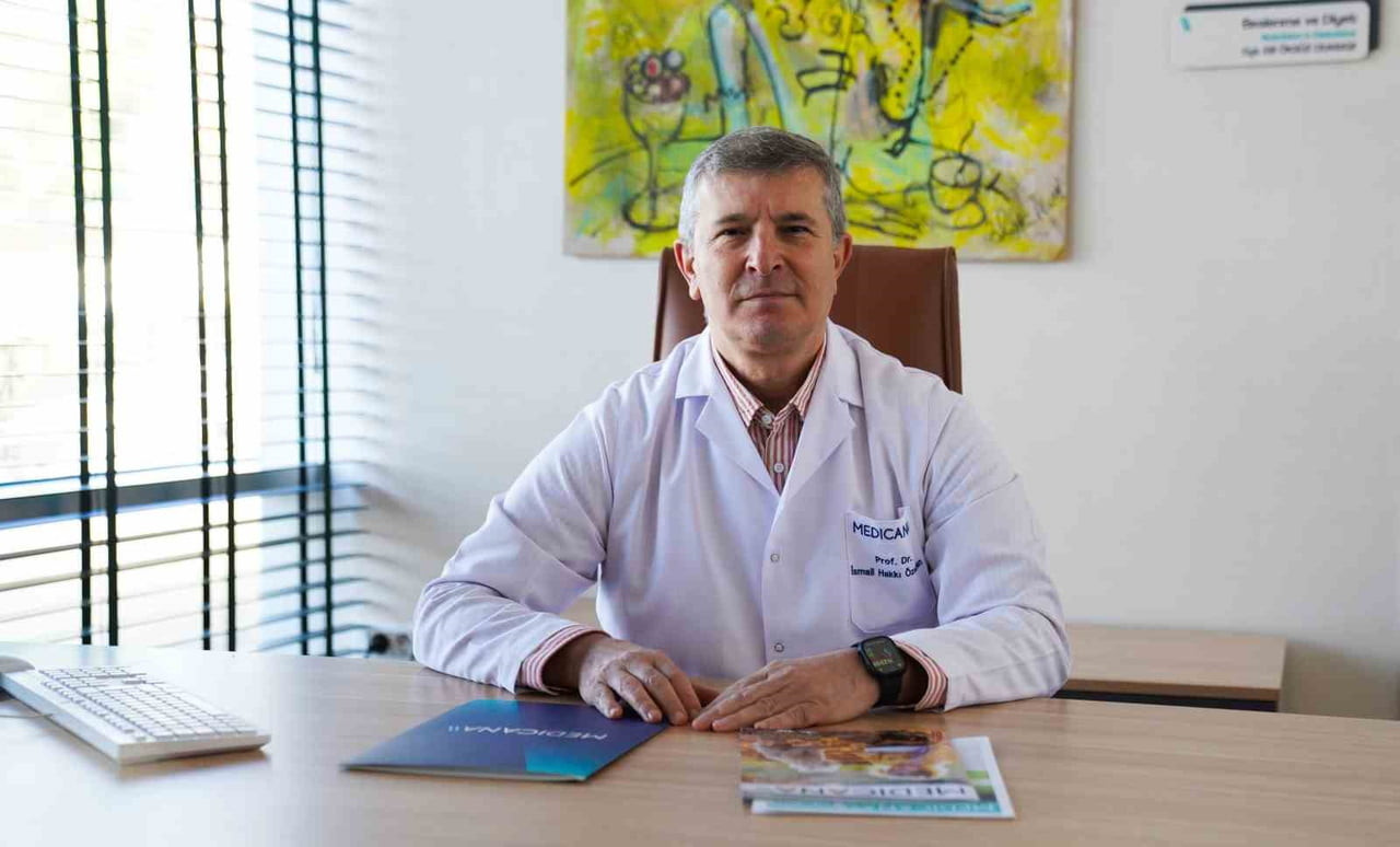GENEL CERRAHİ UZMANI PROF. DR. İSMAİL HAKKI ÖZERHAN
