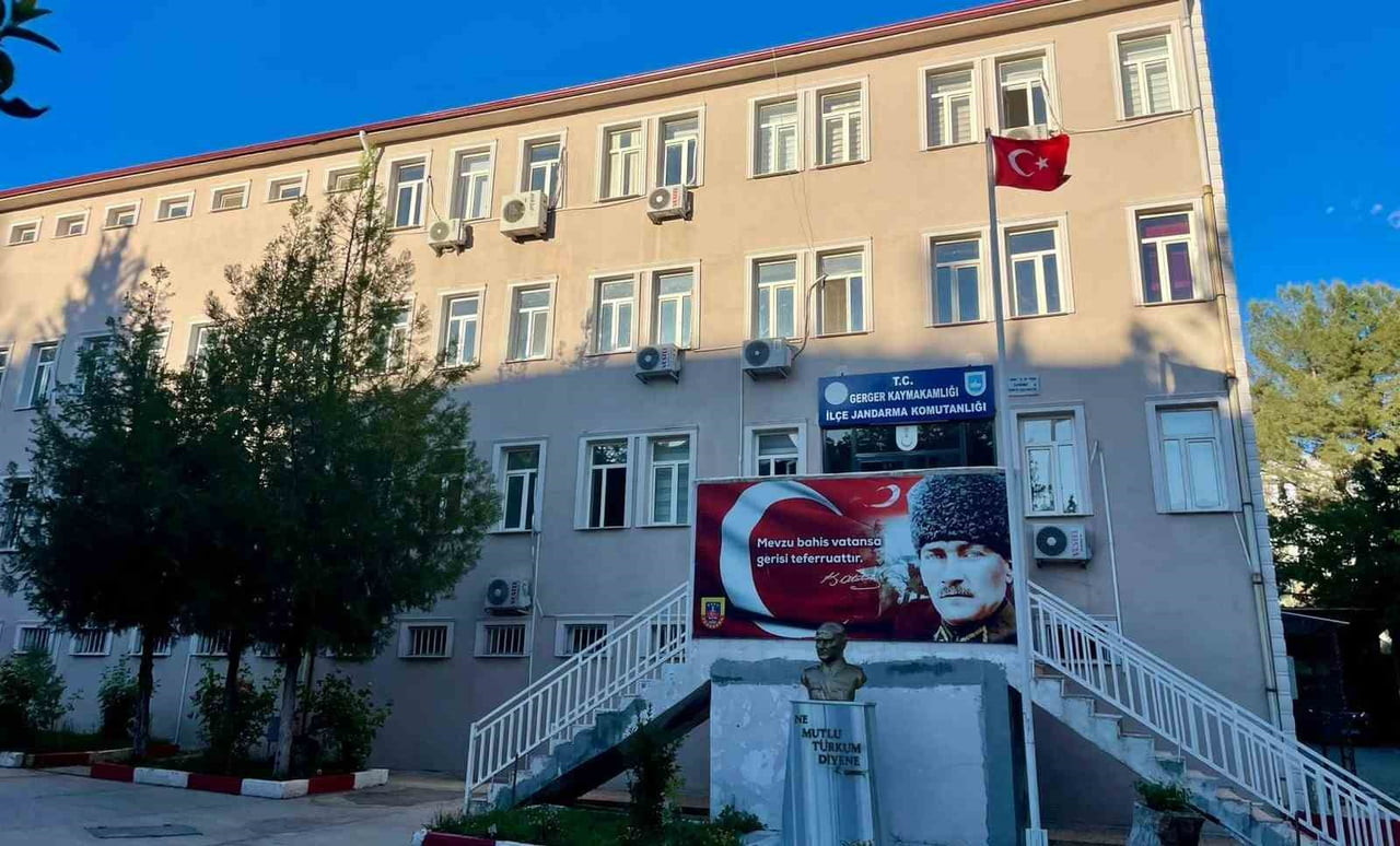 GERGER’DE UYUŞTURUCU OPERASYONU: 2 TUTUKLAMA
