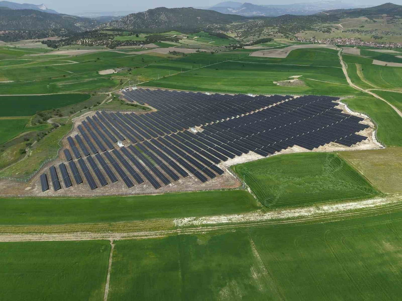 GES YATIRIMLARIYLA 3 BİN 375 TON KARBON SALIMININ ÖNÜNE GEÇİLDİ