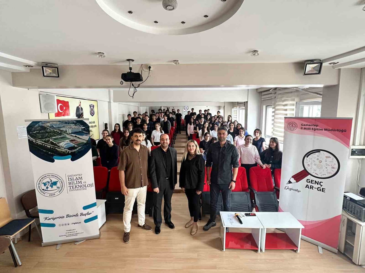 GİBTÜ BİLİM SÖYLEŞİLERİ BAŞARIYLA TAMAMLANDI