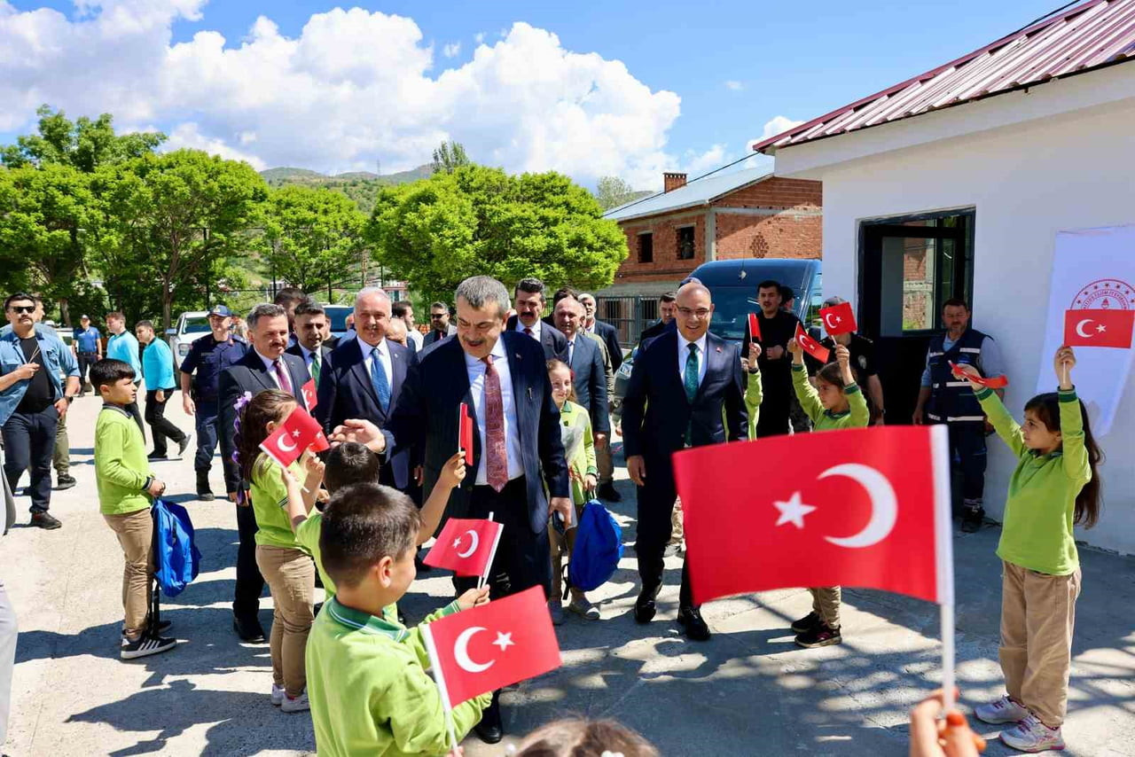 GİRESUN’UN ÇAMOLUK İLÇESİNDE HAYIRSEVER İŞ İNSANI AHMET ERTUĞRUL TARAFINDAN YAPTIRILAN MUSTAFA...