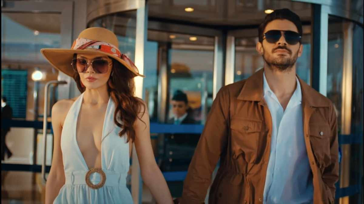 Gizli Saklı Dizisi Oyuncuları ve Konusu