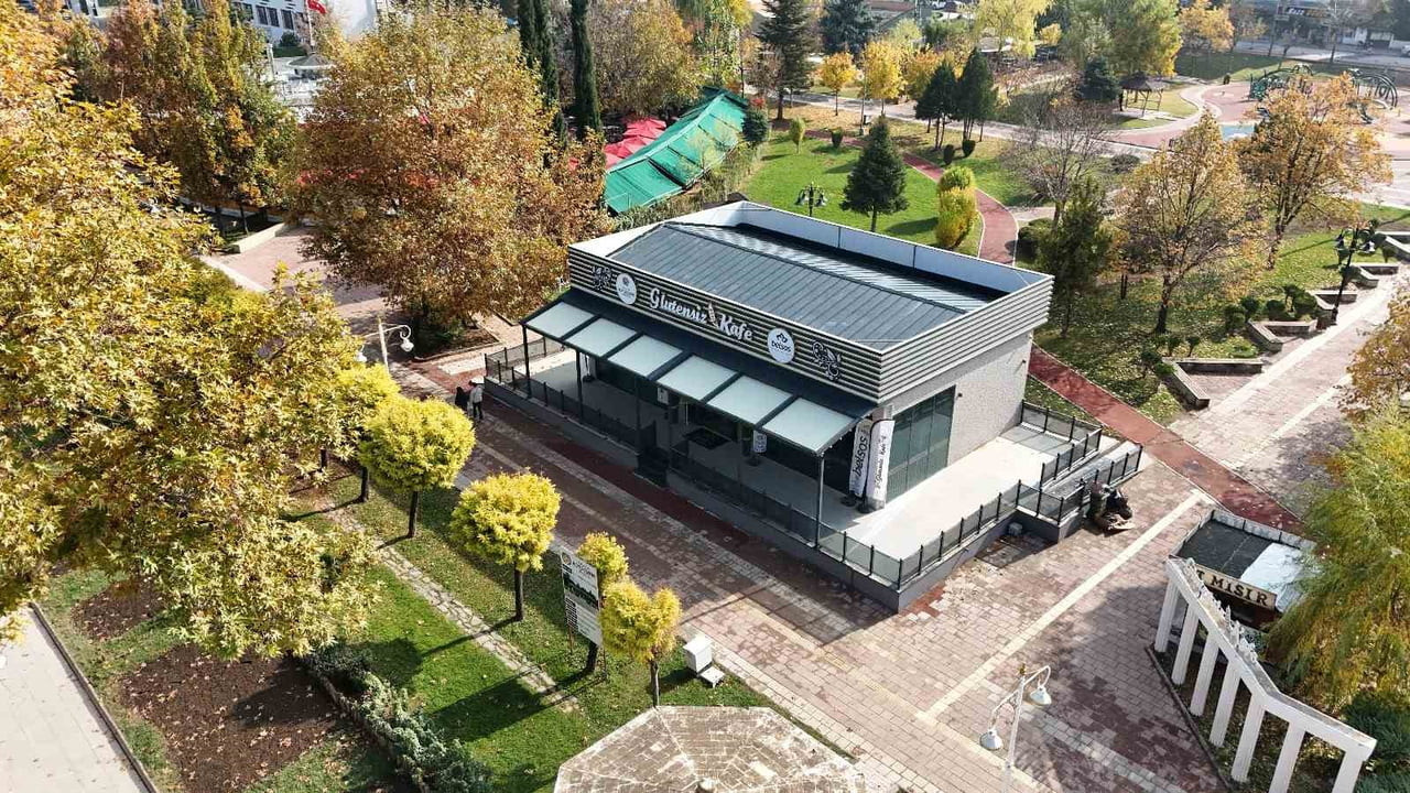 GLUTENSİZ KAFE ÇÖLYAK HASTALARININ HAYATINI KOLAYLAŞTIRIYOR