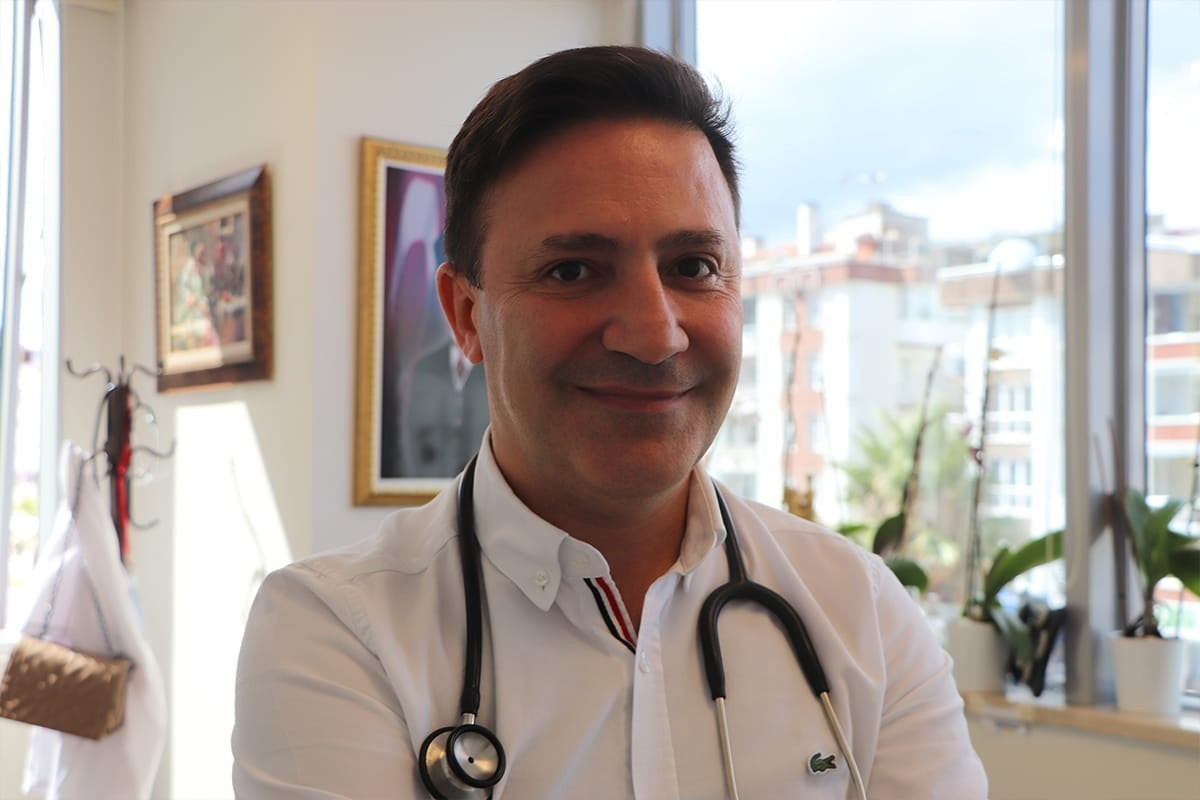 GÖĞÜS HASTALIKLARI UZMANI PROF. DR. ŞEVKET ÖZKAYA, AVRUPA'DA ETKİSİNİ GÖSTEREN AŞIRI SICAK HAVA...