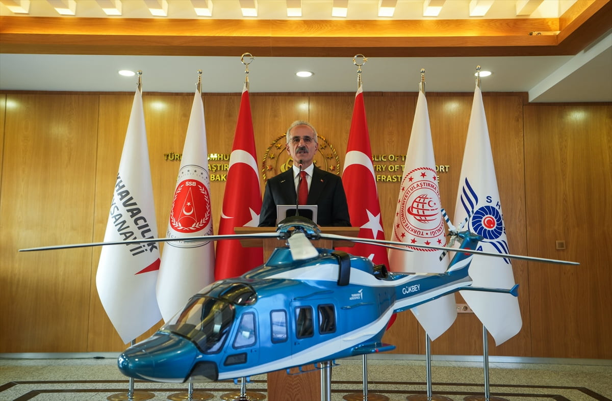 GÖKBEY Helikopteri Sertifika Teslim Töreni, Ulaştırma ve Altyapı Bakanlığında gerçekleştirildi....