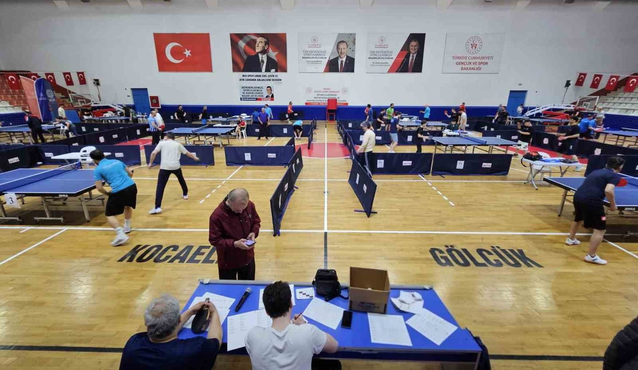 GÖLCÜK'TE 19 MAYIS ATATÜRK'Ü ANMA, GENÇLİK VE SPOR BAYRAMI ETKİNLİKLERİ KAPSAMINDA DÜZENLENEN MASA...