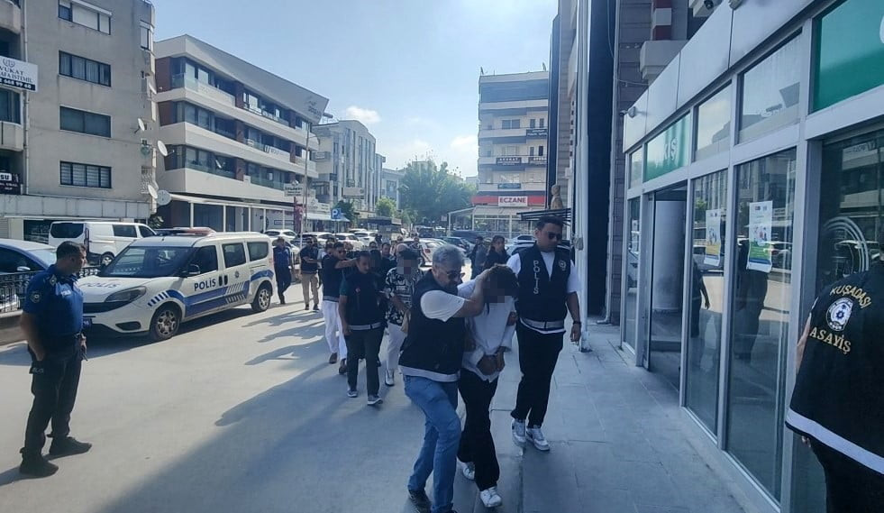 GÖZALTINA ALINAN 6 ŞÜPHELİ ADLİYEYE SEVK EDİLDİ.