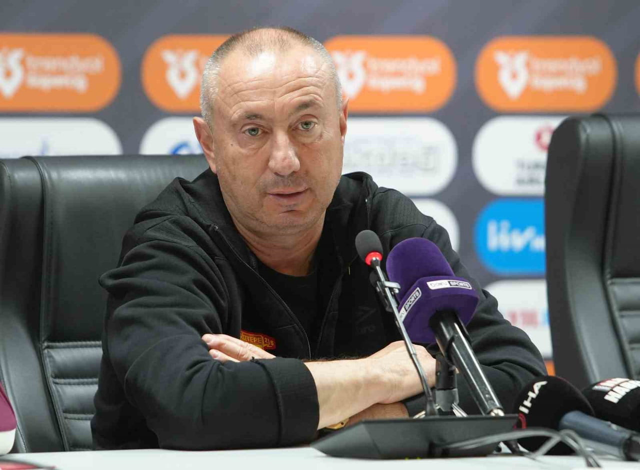 GÖZTEPE TEKNİK DİREKTÖRÜ STANİMİR STOİLOV, SAMSUNSPOR’A KAYBEDEREK AVRUPA KUPALARINA...