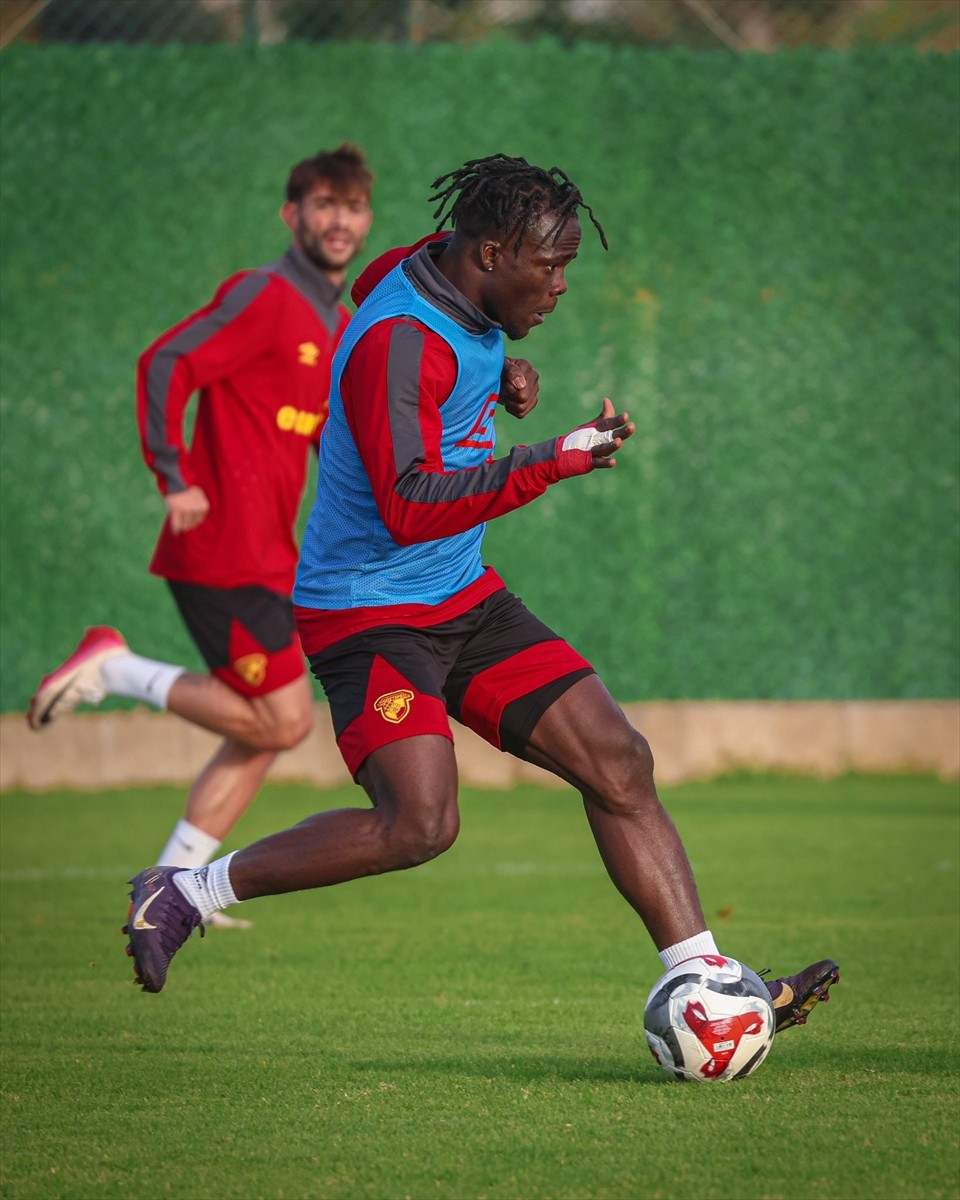 Göztepe, Trendyol Süper Lig'in 16. haftasında deplasmanda Gaziantep FK ile yapacağı maçın...