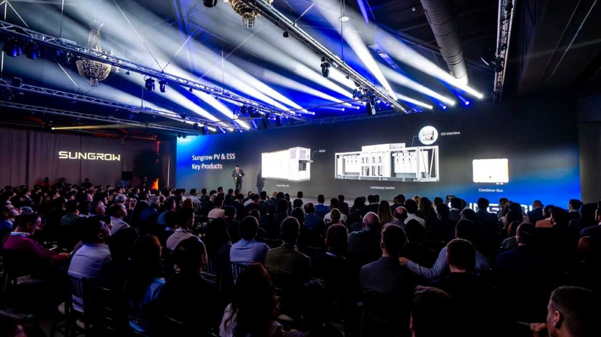 Güneş fotovoltaik (PV) invertör ve enerji depolama sistemi (ESS) üreticisi Sungrow, şebeke ölçekli...