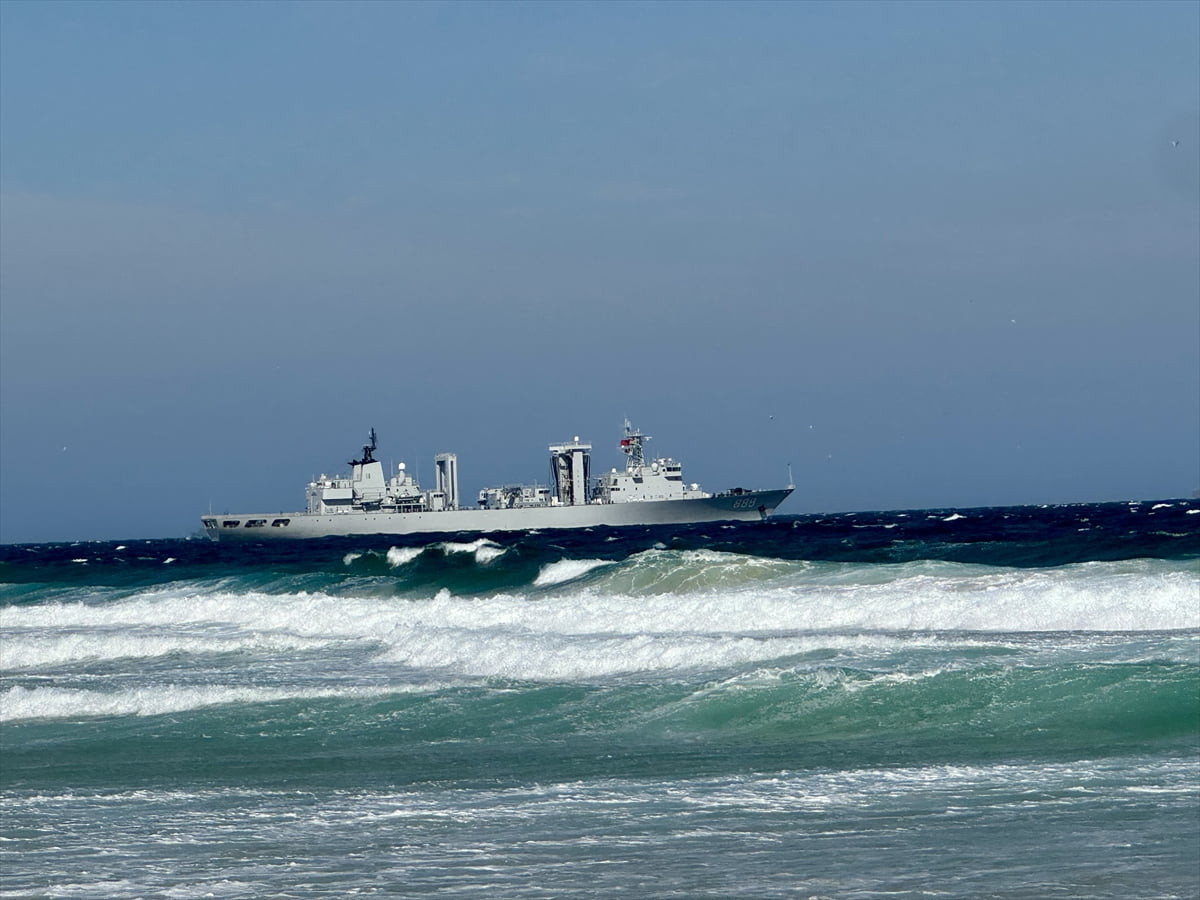 Güney Afrika Cumhuriyeti, BRICS ortakları Çin, Rusya ve İran donanmalarının katılımıyla düzenlenen...