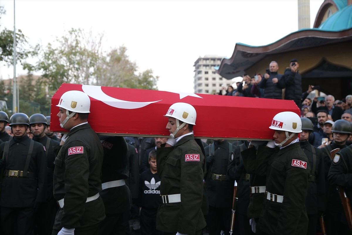 Gürcistan-Azerbaycan sınırında düşen askeri kargo uçağında şehit olan 39 yaşındaki Hava Uçak Bakım...