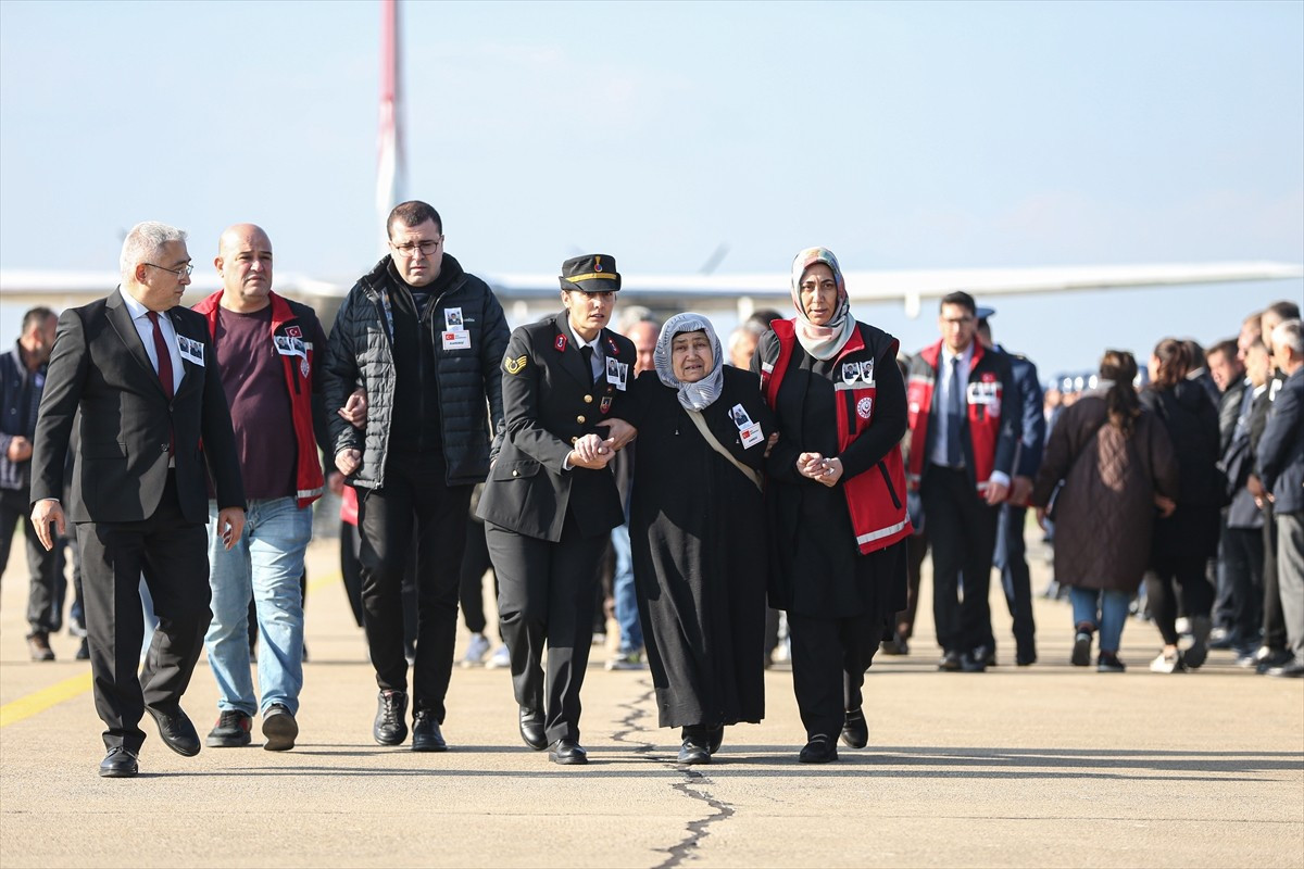 Gürcistan-Azerbaycan sınırında düşen "C130" tipi askeri kargo uçağında şehit olan pilotlar Serdar...
