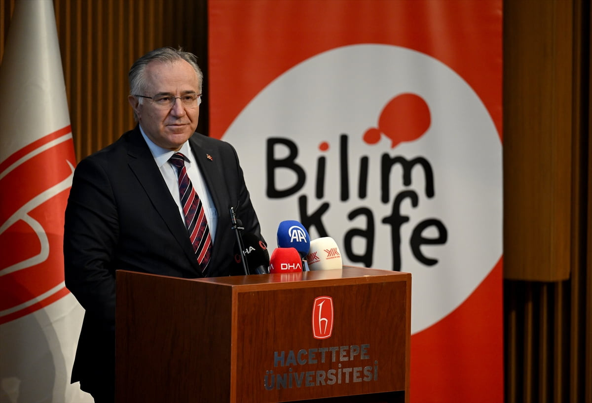 Hacettepe Üniversitesi ev sahipliğinde, "Neyin Peşindesin?" başlıklı "Bilim Kafe" etkinlikleri...