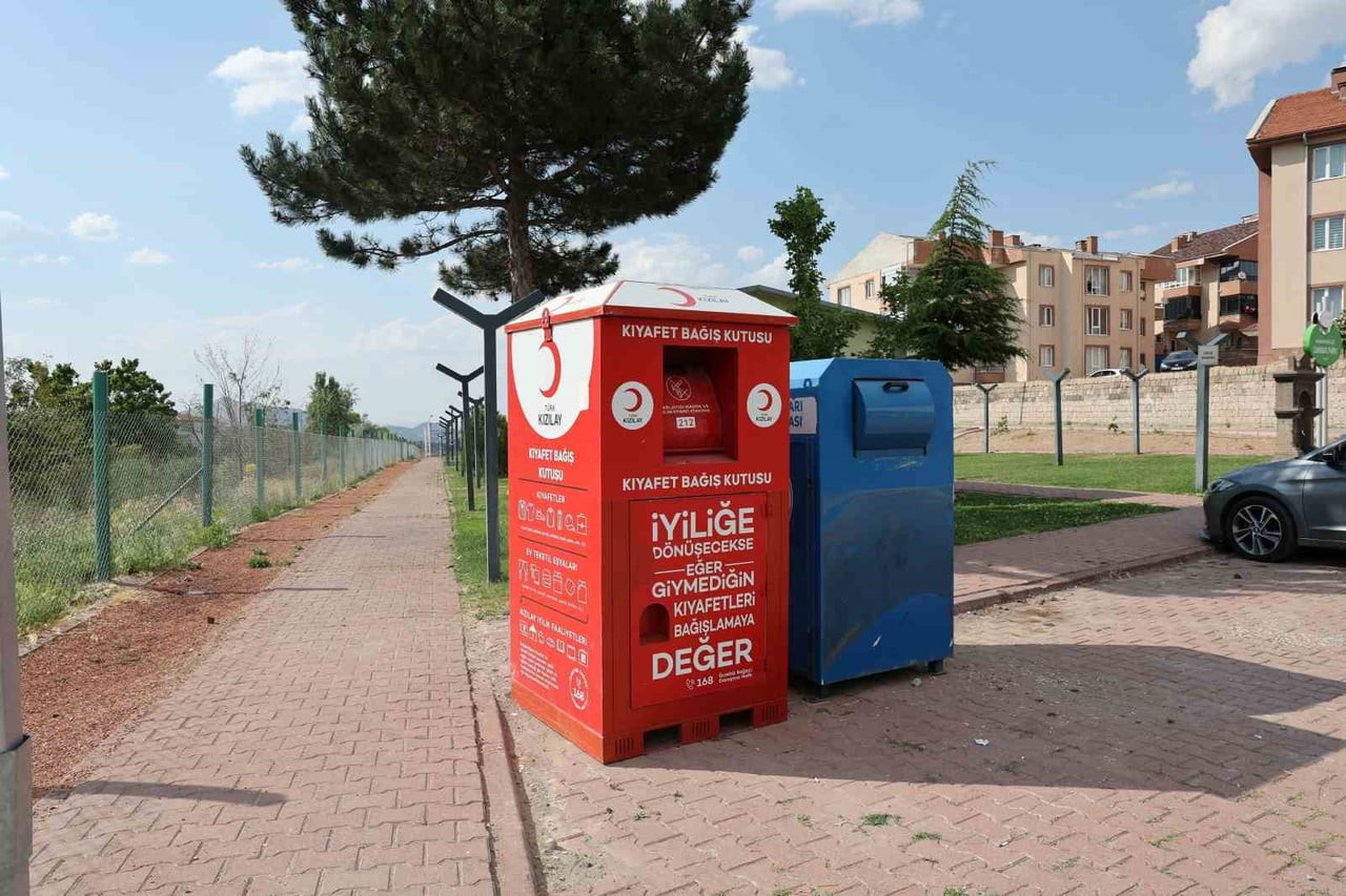 HACILAR BELEDİYESİ İLE TÜRK KIZILAY KAYSERİ ŞUBESİ İŞ BİRLİĞİNDE, KULLANILMAYAN TEKSTİL...