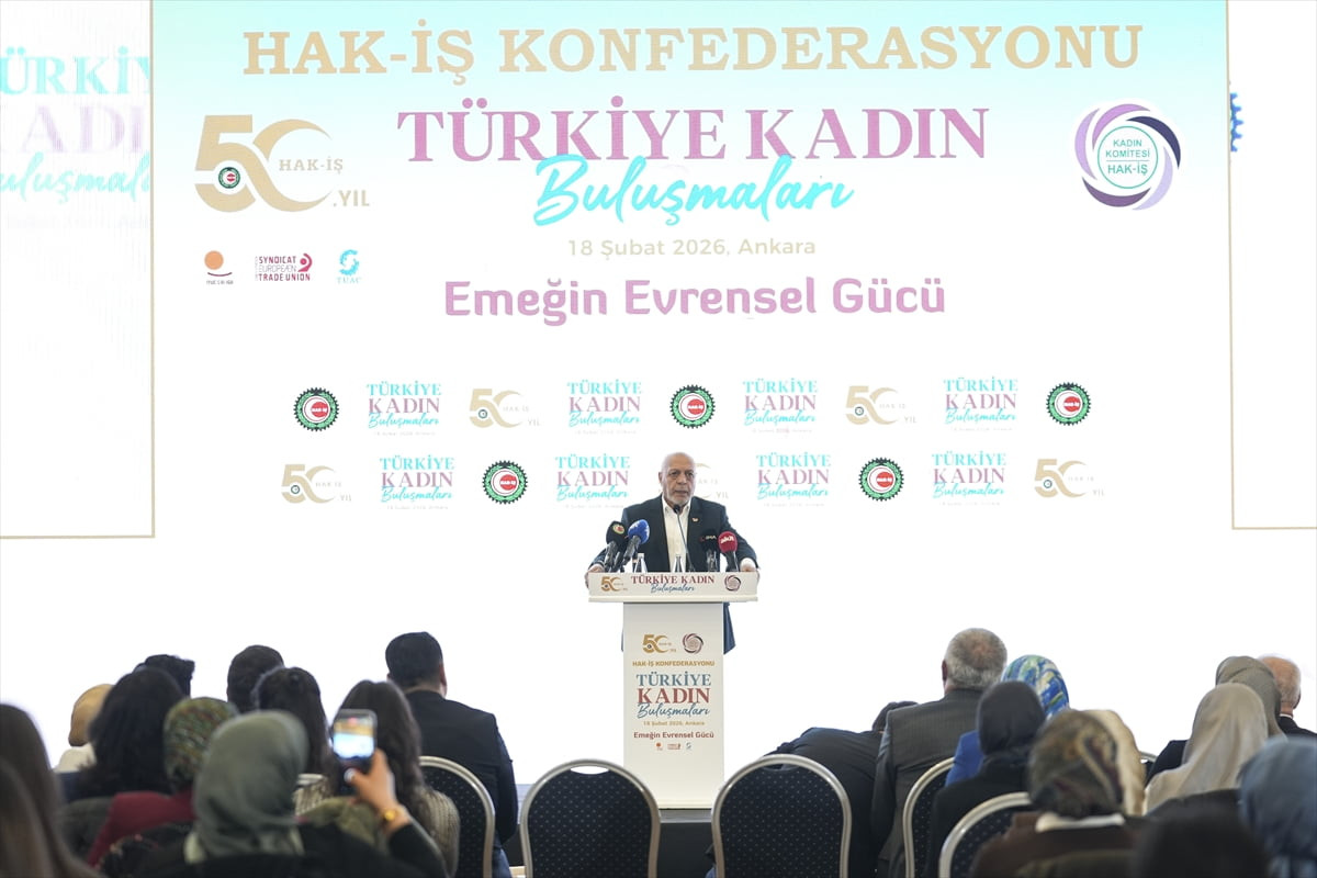 HAK-İŞ Konfederasyonu tarafından düzenlenen Türkiye Kadın Buluşmaları’nın 8’incisi Ankara’da...