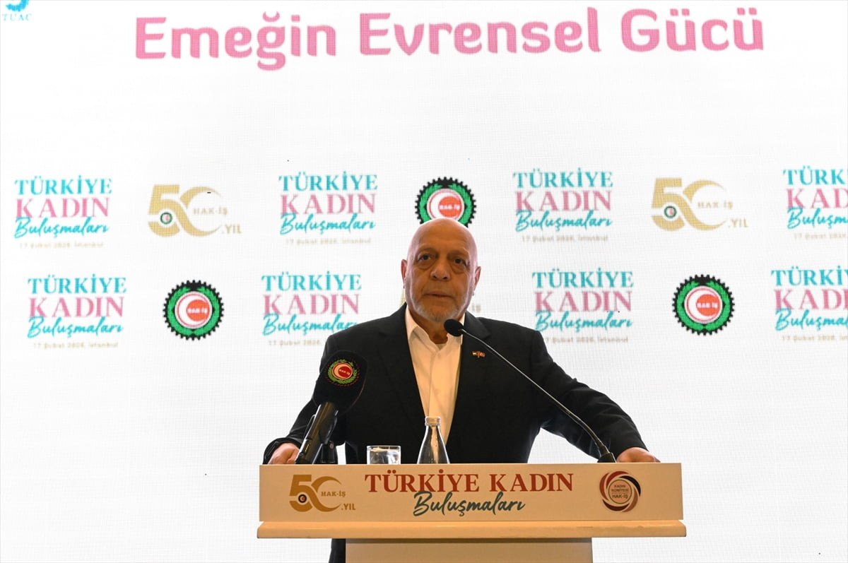 HAK-İŞ'in 50. yıl etkinlikleri kapsamında 7'ncisi düzenlenen Türkiye Kadın Buluşmaları'nın...